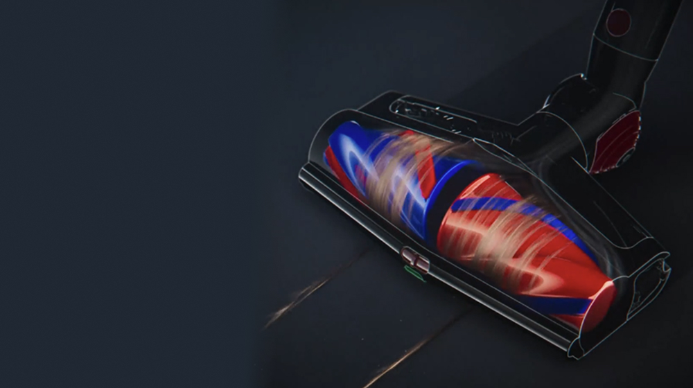 La brosse All Floor Cones Sense démêle les amas de poils d’animaux sur les sols durs.