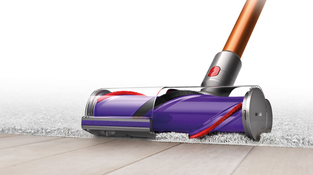 L’aspirateur sans fil Dyson Cyclone V10 remplace votre aspirateur traîneau.