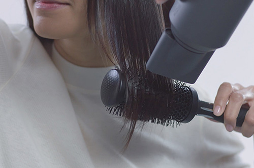 Video abspielen: Dyson Supersonic Styling-Anleitungen